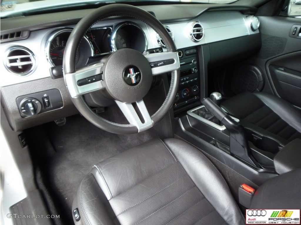 2008 Mustang GT Premium Coupe - Brilliant Silver Metallic / Black photo #4