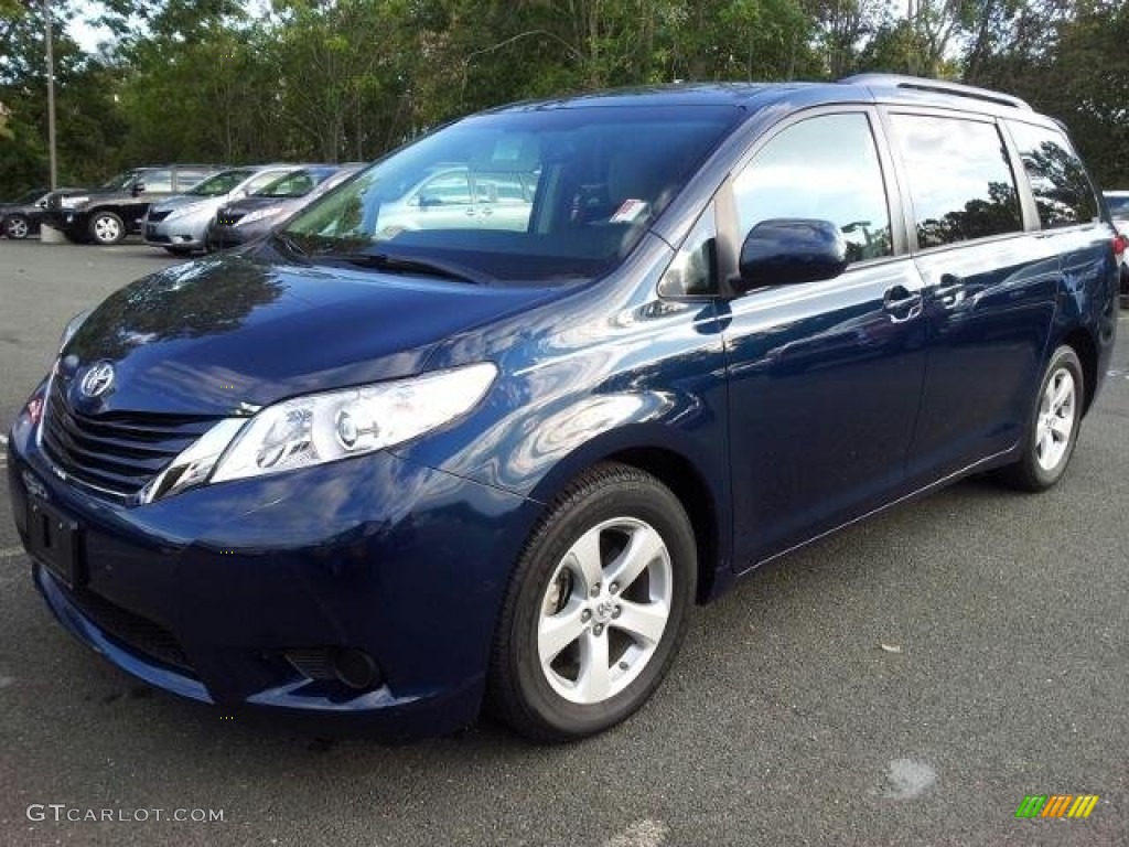 South Pacific Blue Pearl Toyota Sienna