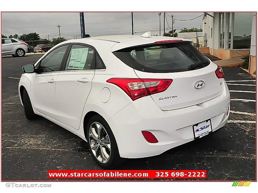 2013 Elantra GT - Monaco White / Beige photo #3