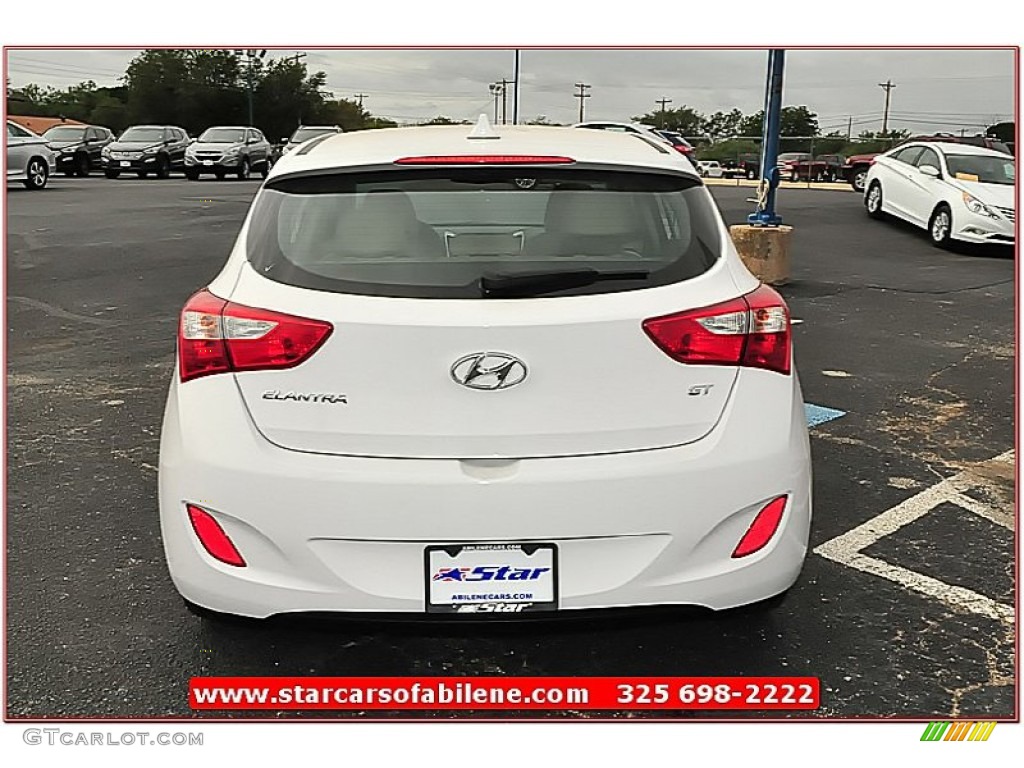 2013 Elantra GT - Monaco White / Beige photo #4
