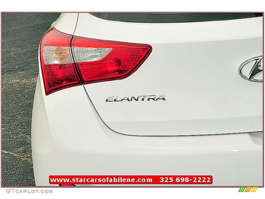 2013 Elantra GT - Monaco White / Beige photo #5