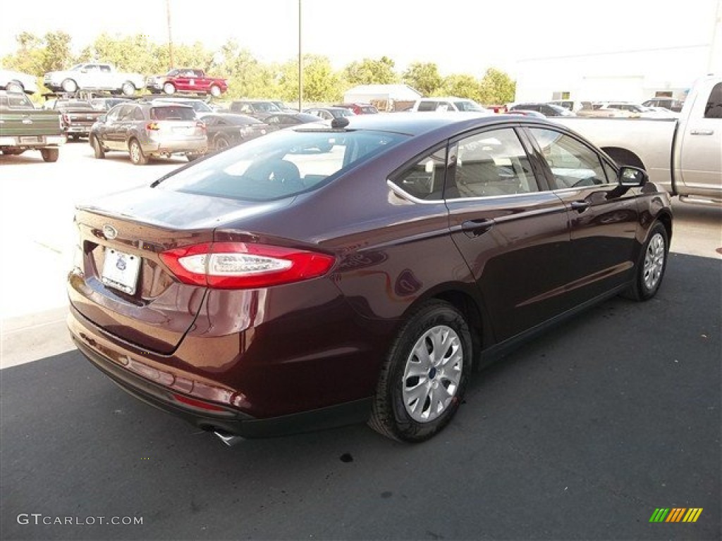 2013 Fusion S - Bordeaux Reserve Red Metallic / Earth Gray photo #8