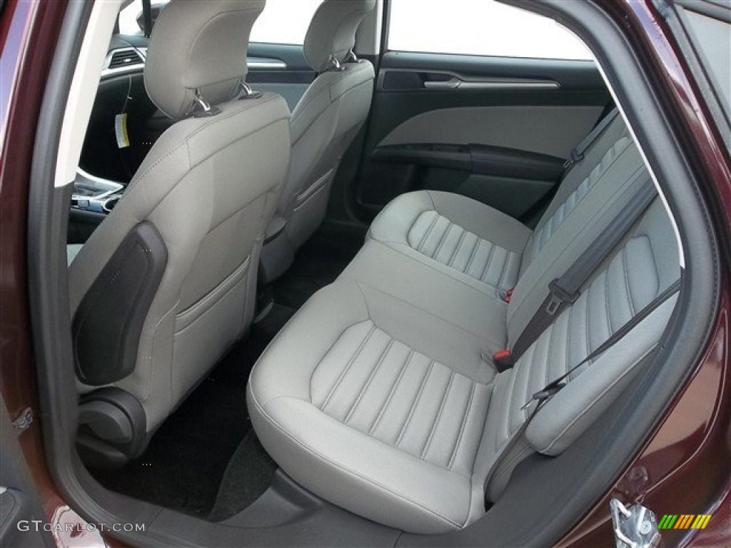 2013 Ford Fusion S Rear Seat Photo #72197016