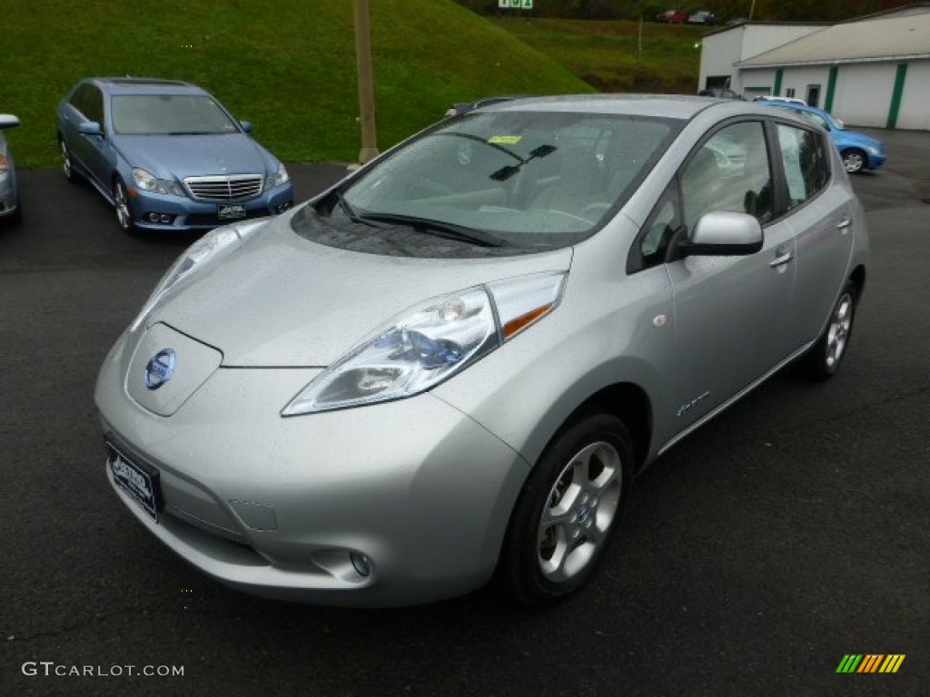 Brilliant Silver 2011 Nissan LEAF SL Exterior Photo #72204944