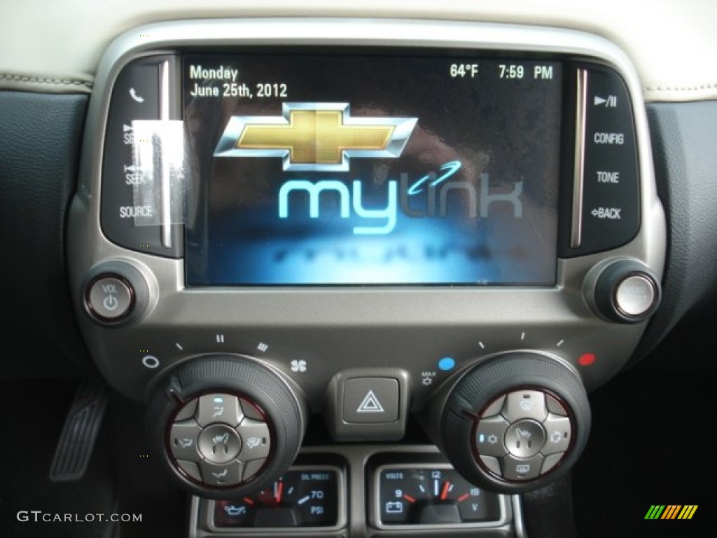 2013 Chevrolet Camaro SS/RS Coupe Controls Photo #72205556