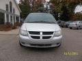 2002 Bright Silver Metallic Dodge Grand Caravan SE  photo #2