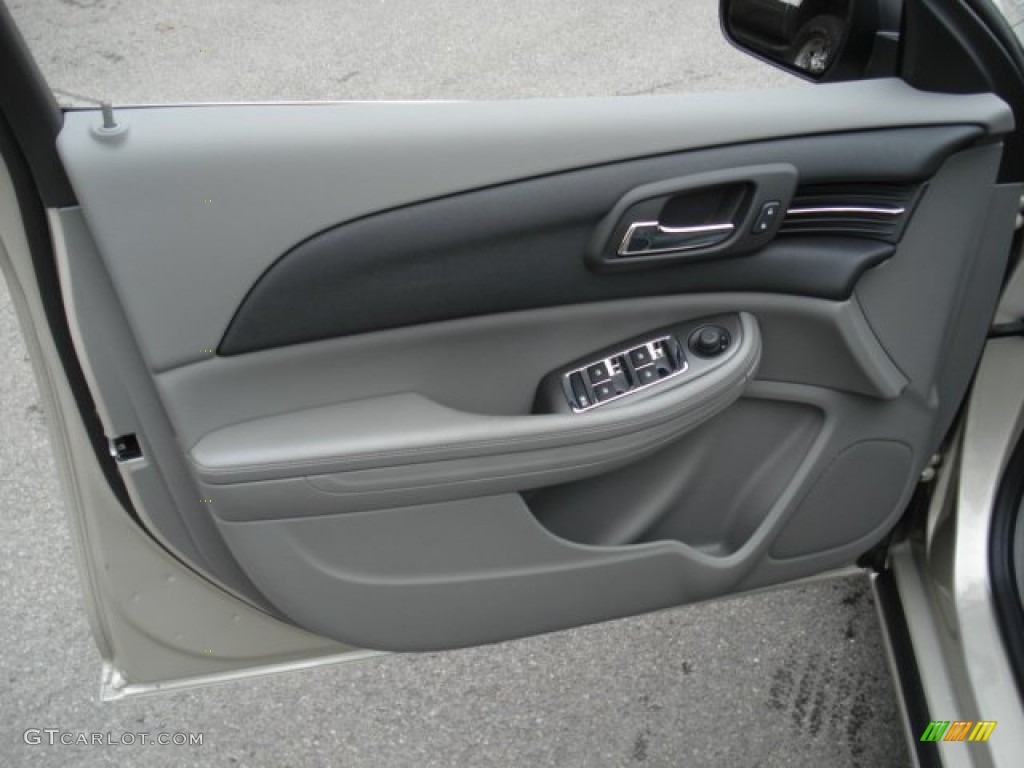 2013 Malibu LS - Champagne Silver Metallic / Jet Black/Titanium photo #12