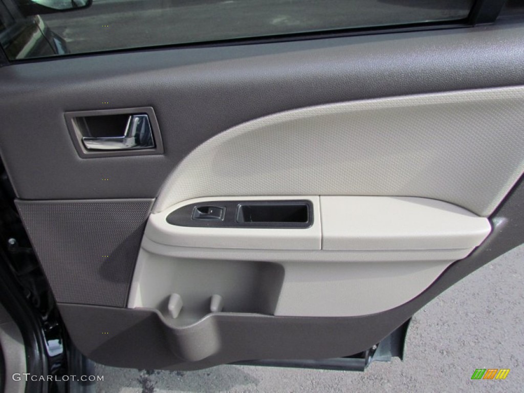 2008 Taurus X SEL AWD - Black / Medium Light Stone photo #10