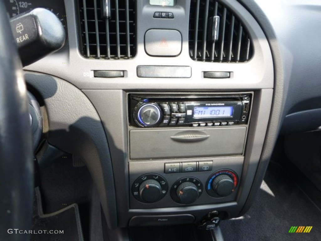 2004 Elantra GT Hatchback - Tidal Wave Blue / Dark Gray photo #18