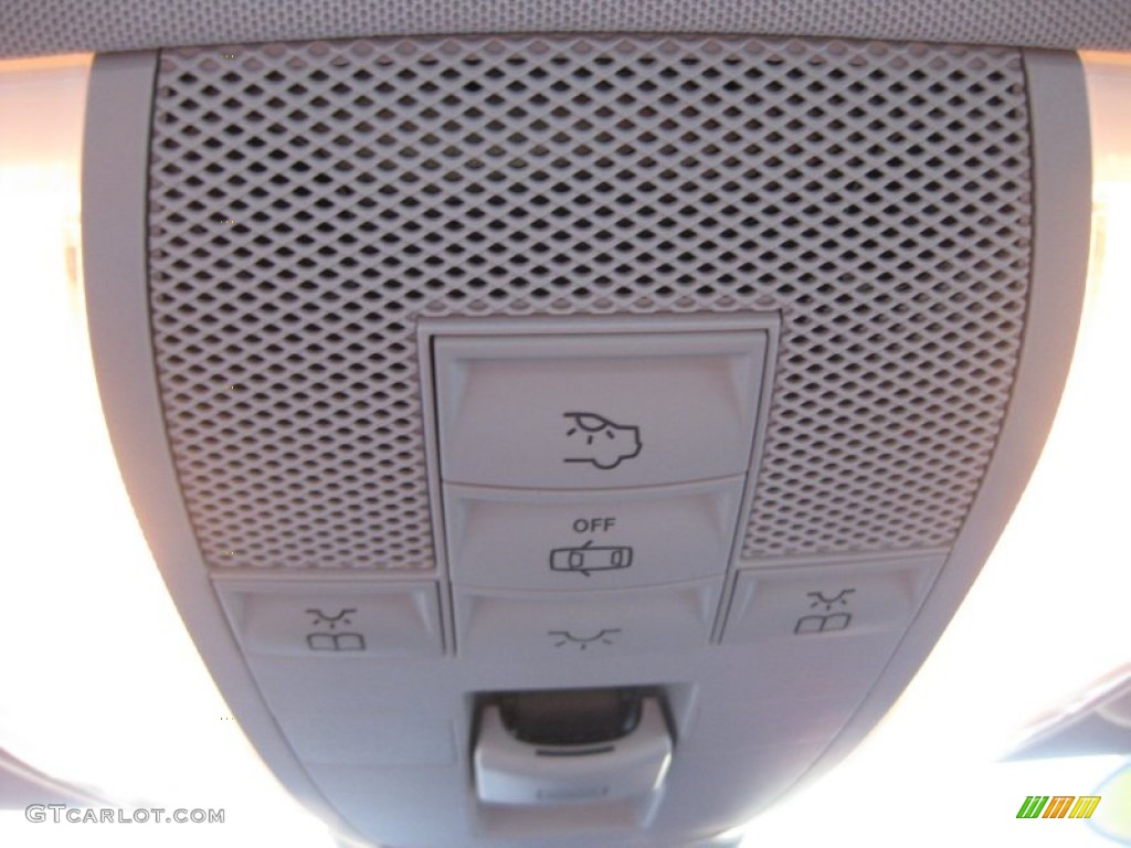 2011 E 350 Coupe - Arctic White / Black photo #19