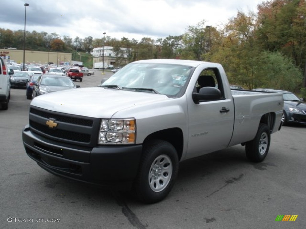 2013 Silverado 1500 Work Truck Regular Cab 4x4 - Silver Ice Metallic / Dark Titanium photo #4