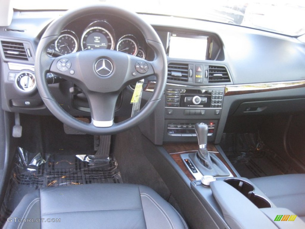 2011 E 350 Coupe - Arctic White / Black photo #24