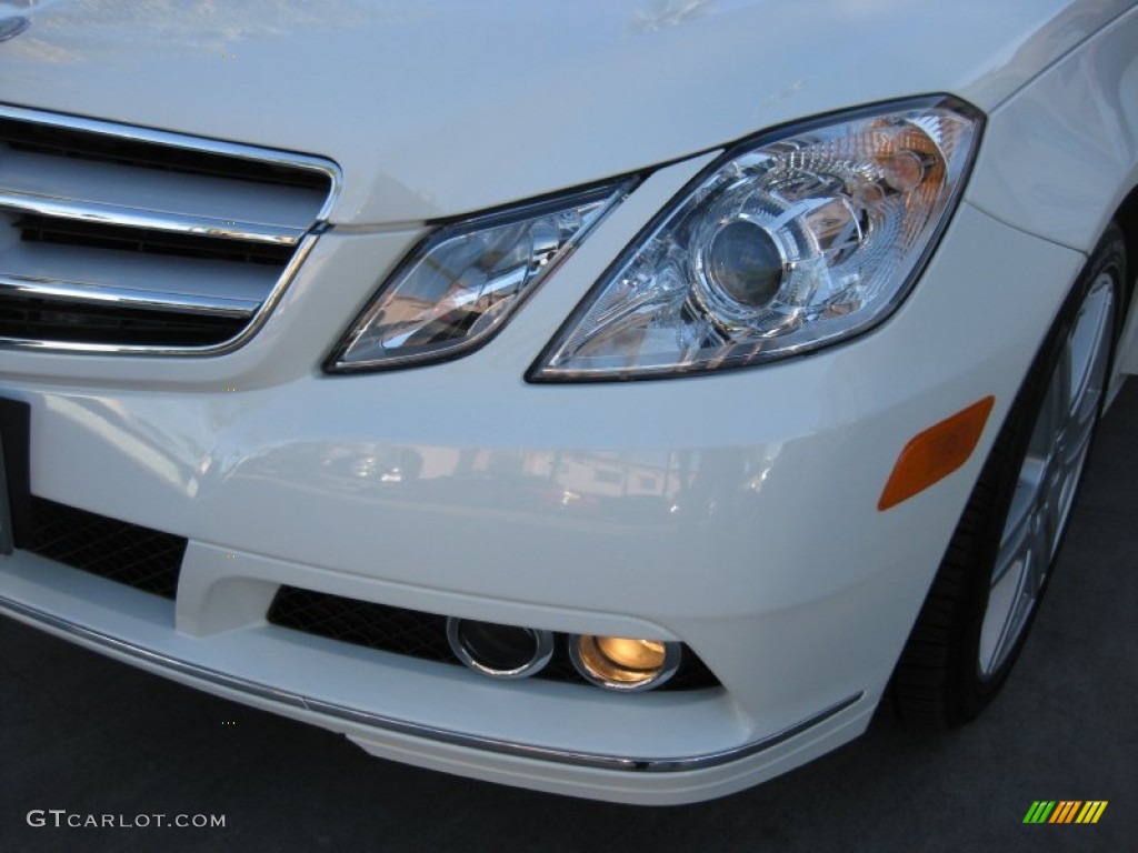 2011 E 350 Coupe - Arctic White / Black photo #25