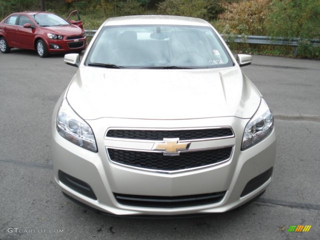 2013 Malibu LT - Champagne Silver Metallic / Cocoa/Light Neutral photo #3