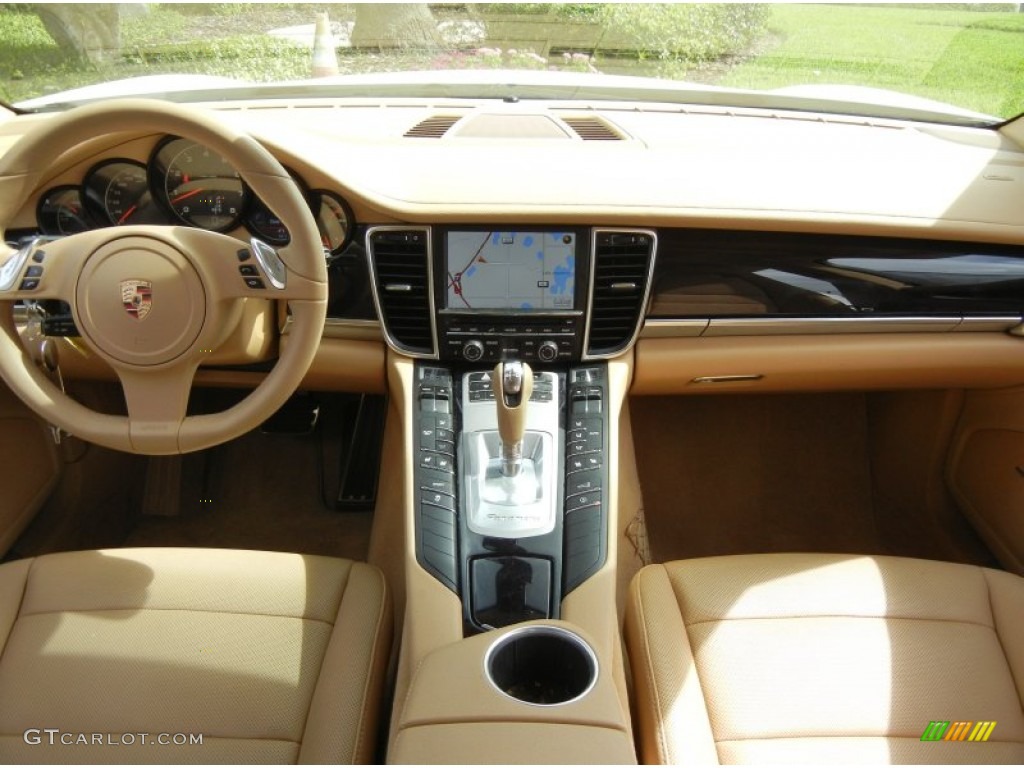 2011 Porsche Panamera V6 Luxor Beige Dashboard Photo #72212768