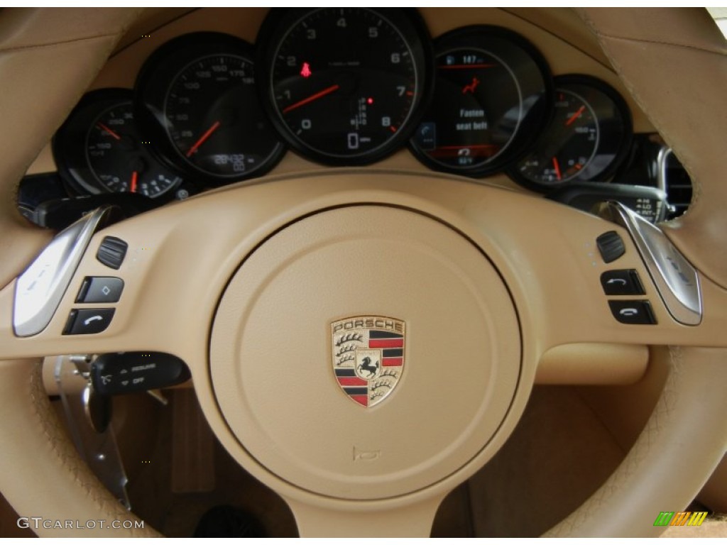 2011 Porsche Panamera V6 Controls Photos