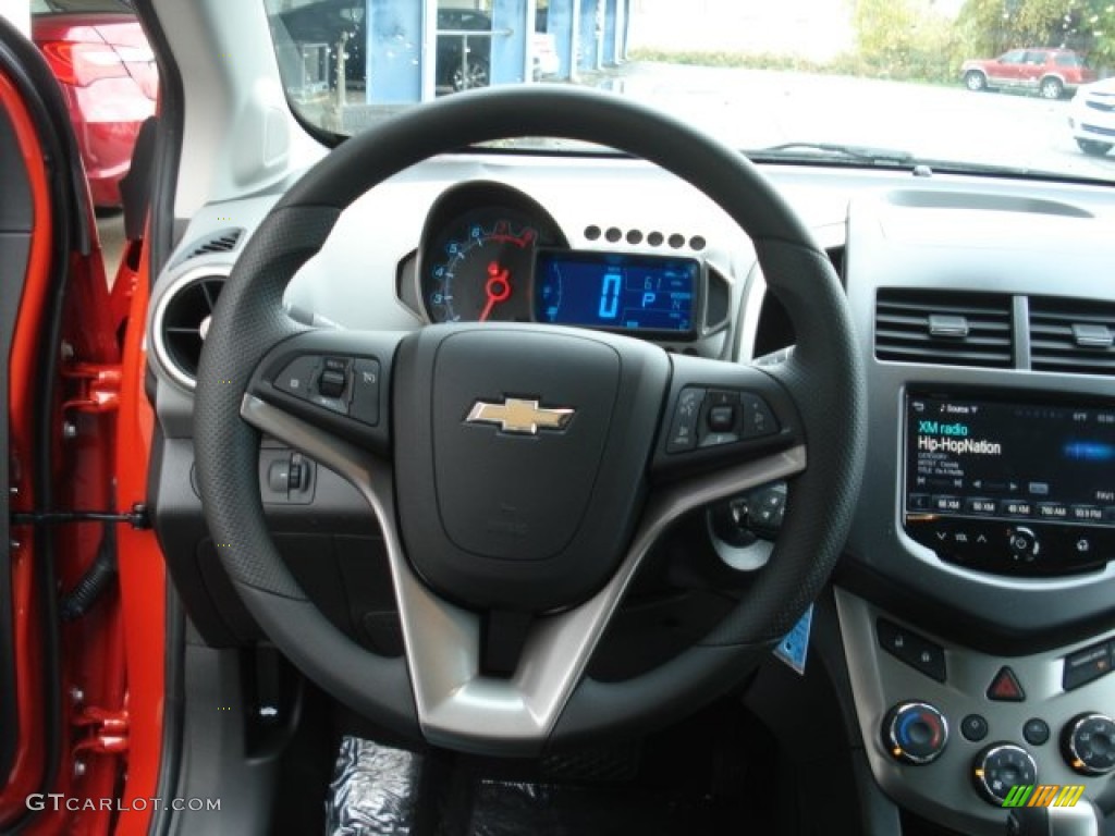 2013 Chevrolet Sonic LT Hatch Dark Pewter/Dark Titanium Steering Wheel Photo #72213824