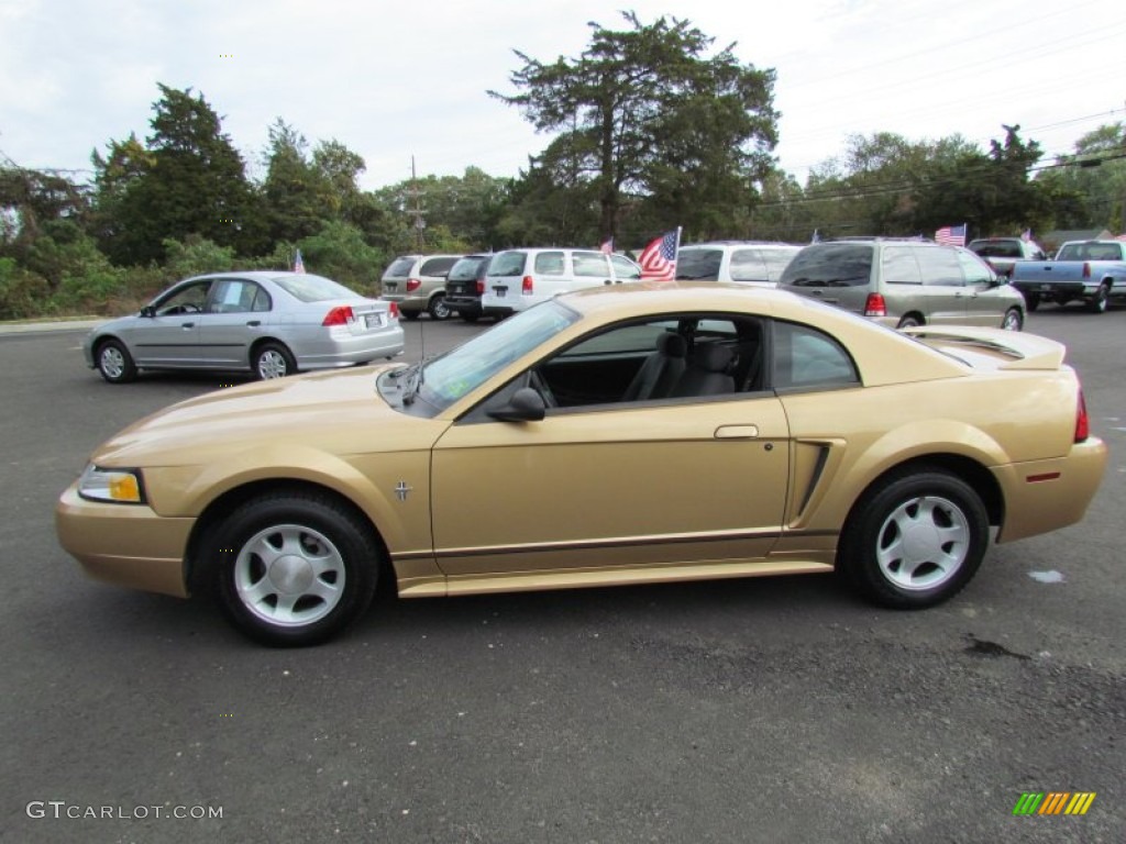 2000 Mustang V6 Coupe - Sunburst Gold Metallic / Medium Graphite photo #11