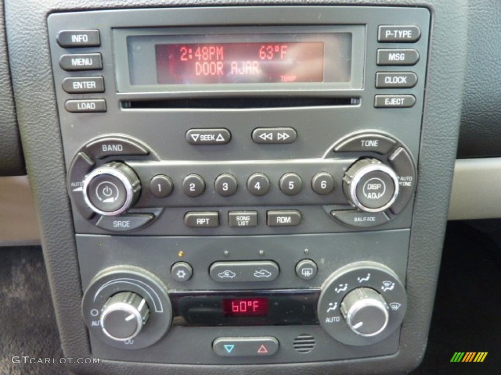 2007 Pontiac G6 GT Convertible Controls Photo #72214676