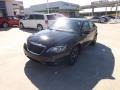 Black - 200 S Sedan Photo No. 1