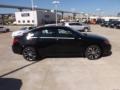Black - 200 S Sedan Photo No. 6