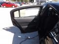 Black - 200 S Sedan Photo No. 16