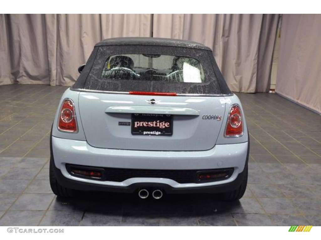 2013 Cooper S Convertible - Ice Blue / Carbon Black photo #14