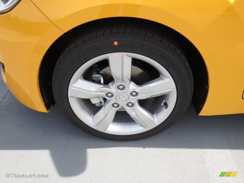 2013 Hyundai Veloster Standard Veloster Model Wheel Photo #72218849