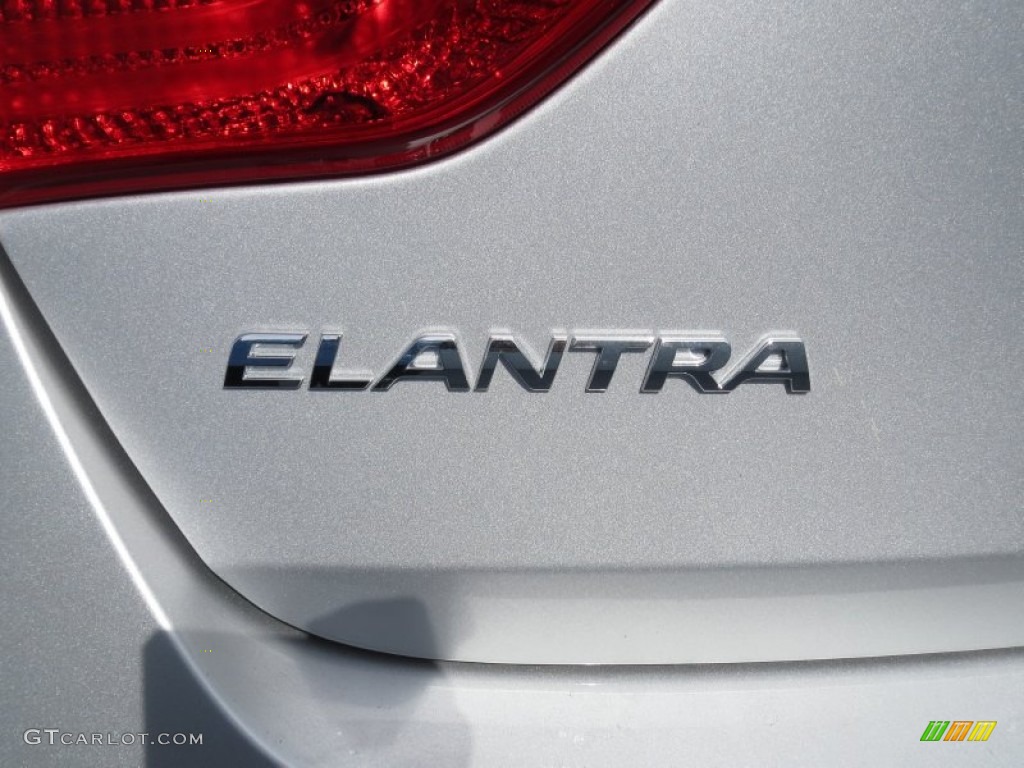 2013 Hyundai Elantra GT Marks and Logos Photo #72219656