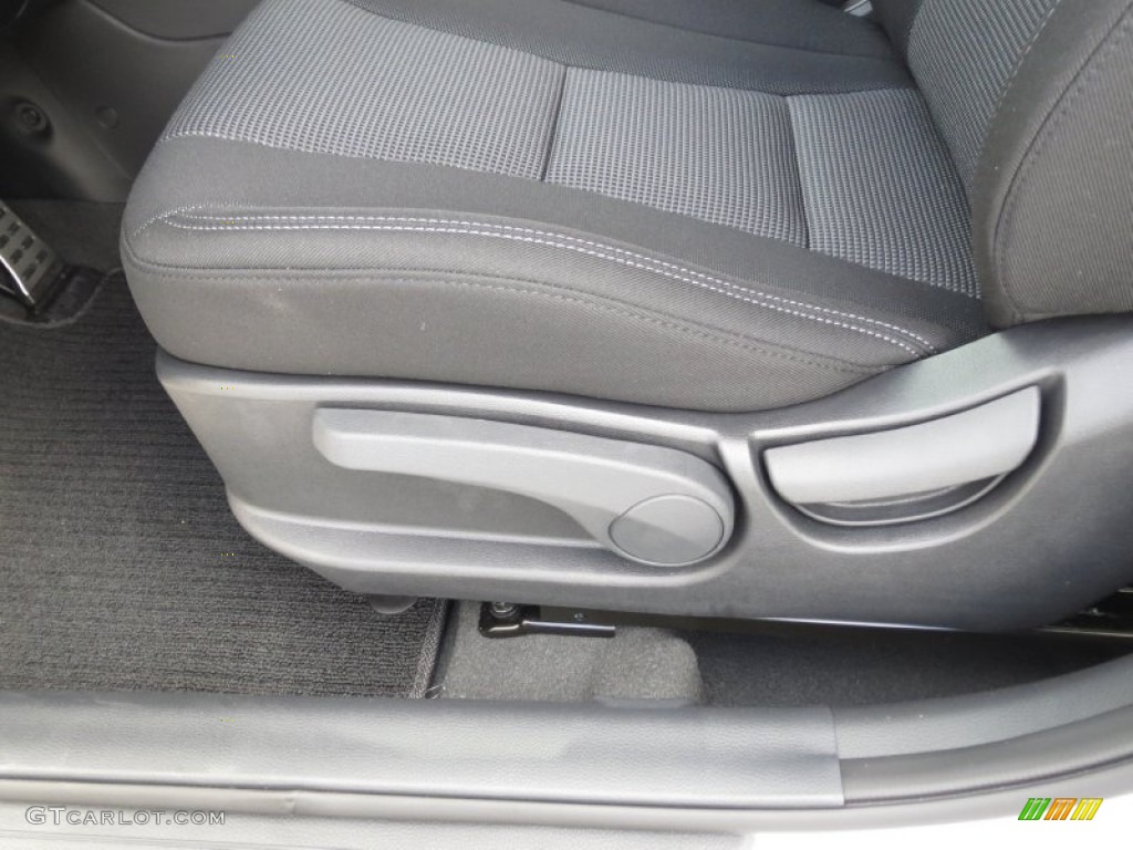 2013 Elantra GT - Shimmering Air Silver / Black photo #22
