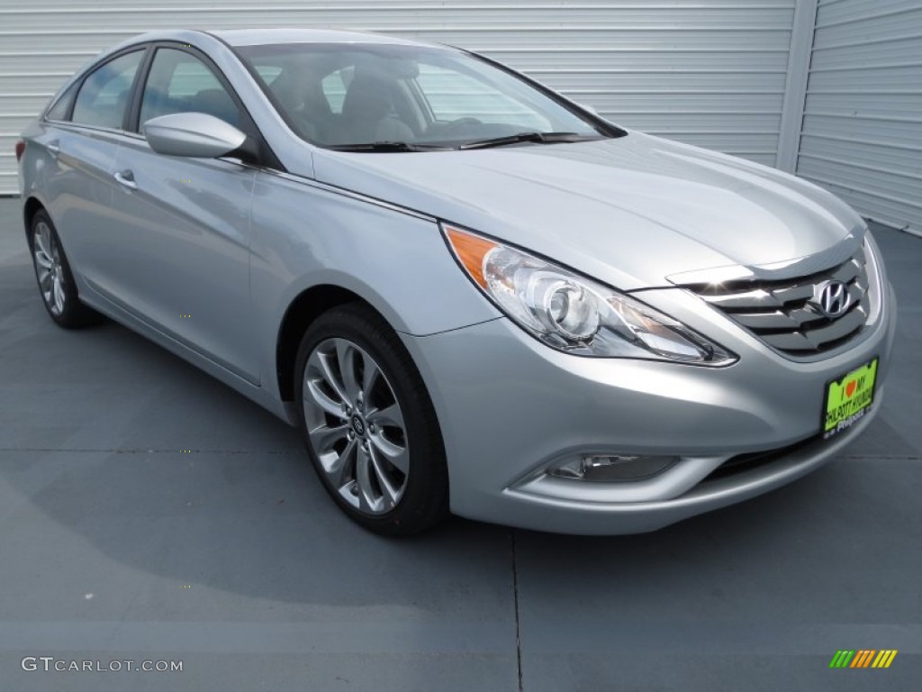 2013 Sonata SE - Radiant Silver / Gray photo #1