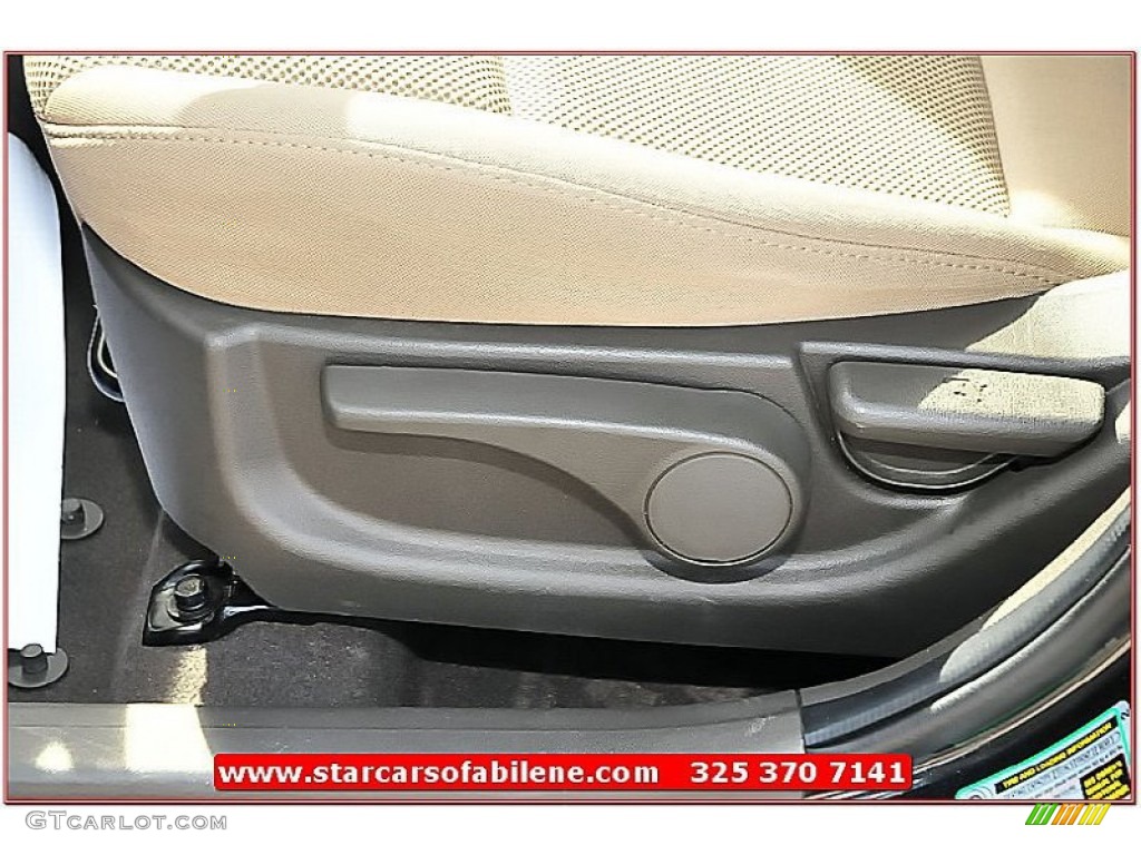 2009 Elantra Touring - Black Pearl / Beige photo #11