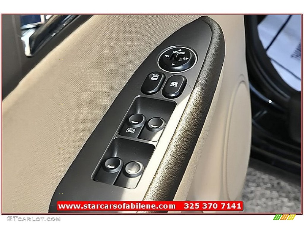 2009 Elantra Touring - Black Pearl / Beige photo #12