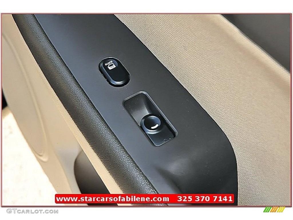 2009 Elantra Touring - Black Pearl / Beige photo #22