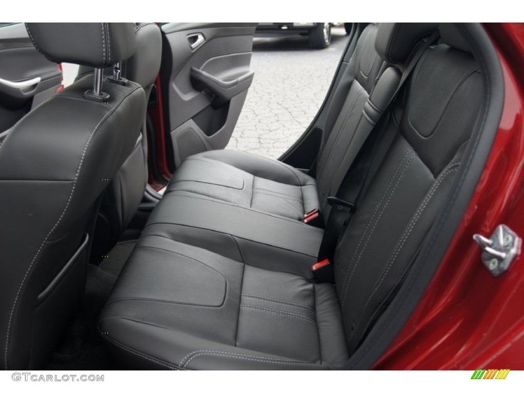 2013 Ford Focus SE Sedan Rear Seat Photo #72222321