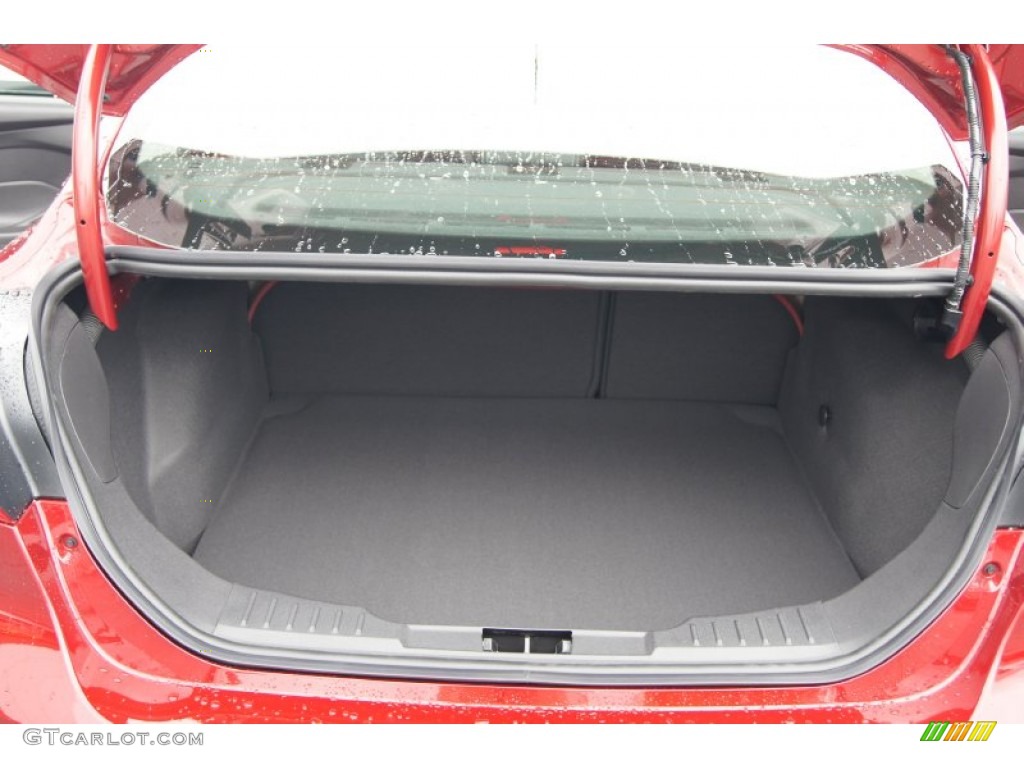2013 Ford Focus SE Sedan Trunk Photo #72222344