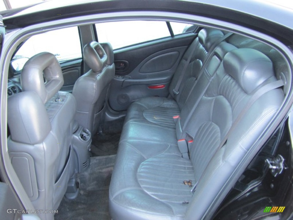 2001 Pontiac Bonneville SSEi Rear Seat Photo #72222626
