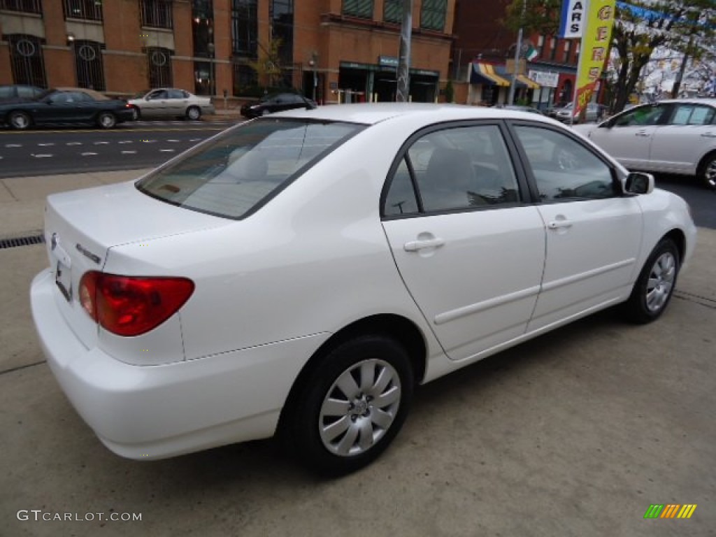 2003 Corolla LE - Super White / Pebble Beige photo #11