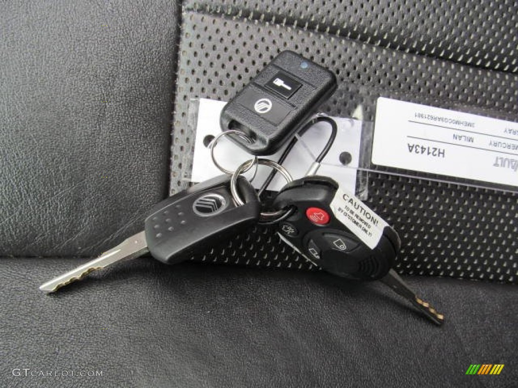 2010 Mercury Milan V6 Premier AWD Keys Photos