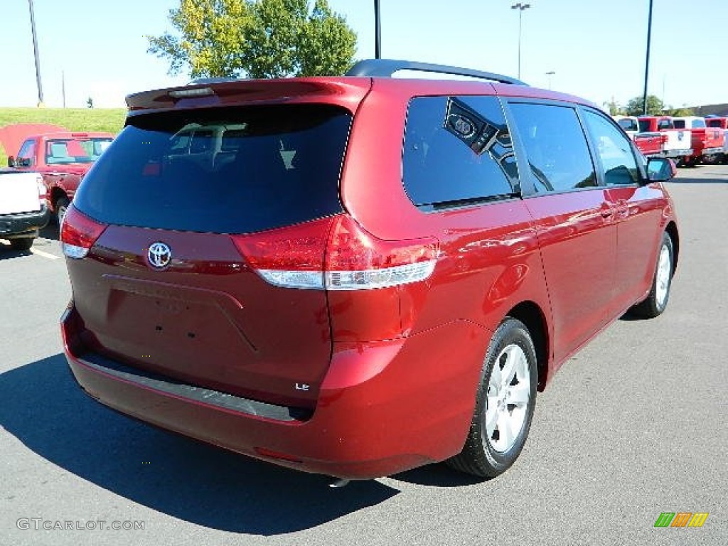 2012 Sienna LE - Salsa Red Pearl / Light Gray photo #3