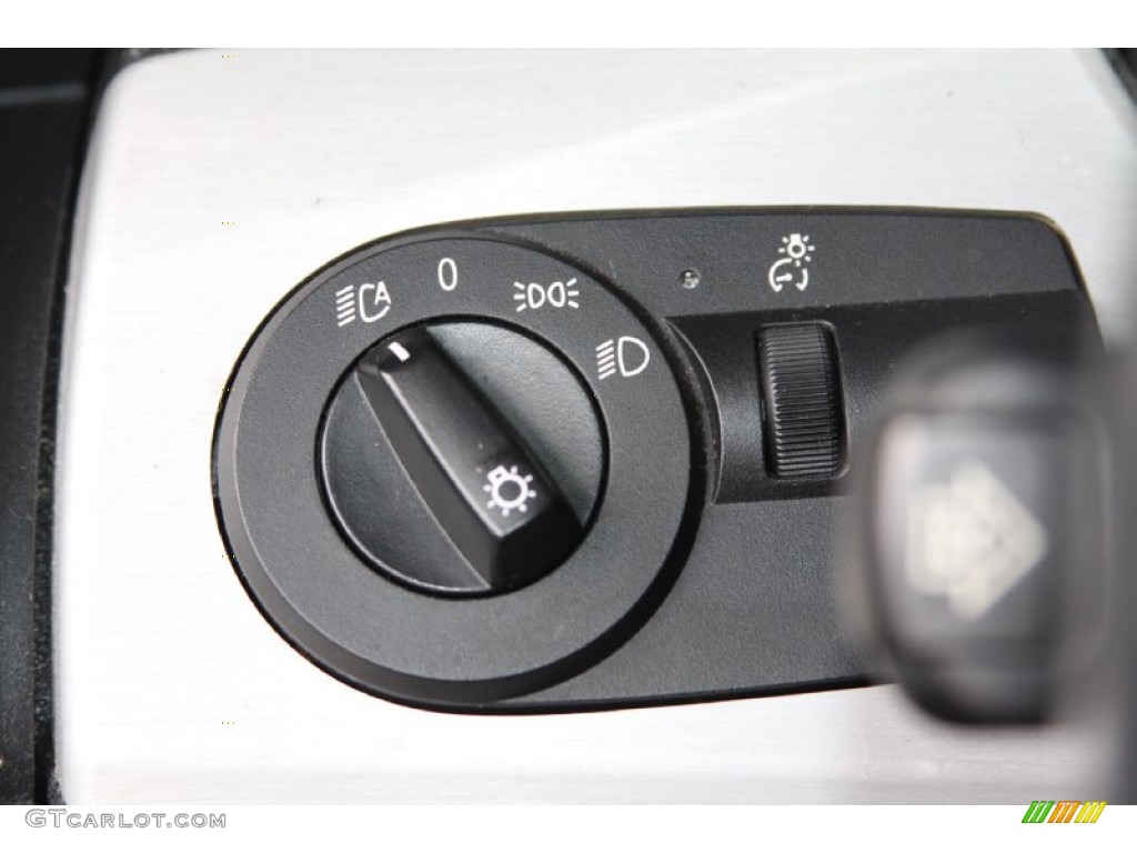 2007 BMW M Coupe Controls Photo #72228782