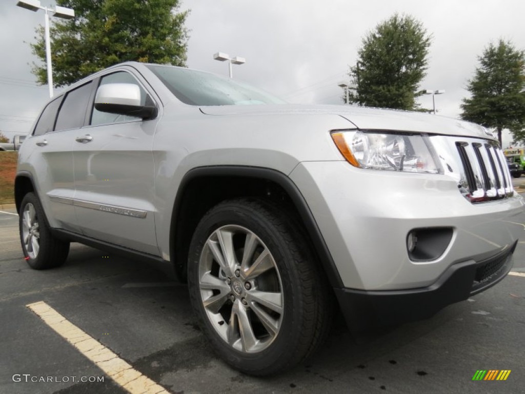 Bright Silver Metallic 2013 Jeep Grand Cherokee Laredo 4x4 Exterior Photo #72230383
