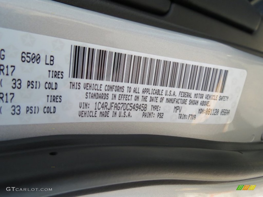 2013 Grand Cherokee Laredo 4x4 - Bright Silver Metallic / Black photo #14