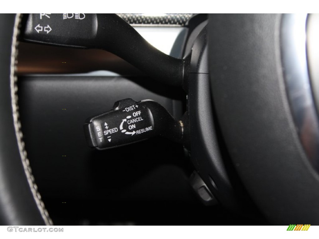 2007 Audi S8 5.2 quattro Controls Photo #72232490
