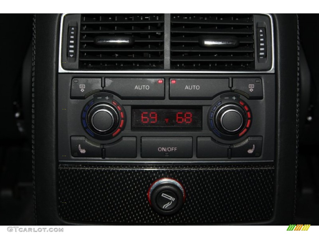 2007 Audi S8 5.2 quattro Controls Photo #72232608