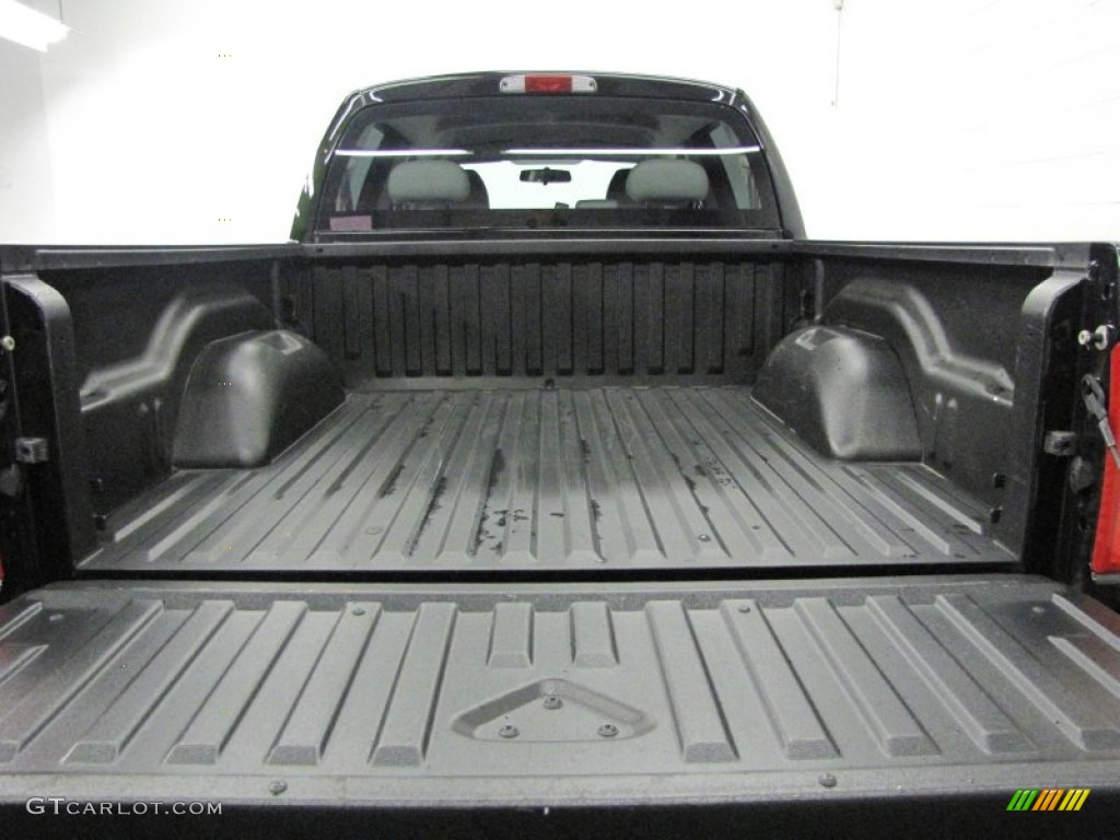 2011 Dodge Dakota Big Horn Crew Cab 4x4 Trunk Photo #72232889