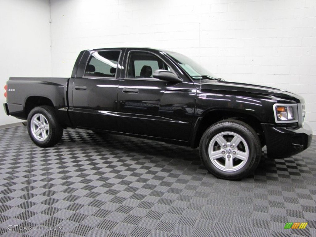 Brilliant Black Crystal Pearl 2011 Dodge Dakota Big Horn Crew Cab 4x4 Exterior Photo #72232951