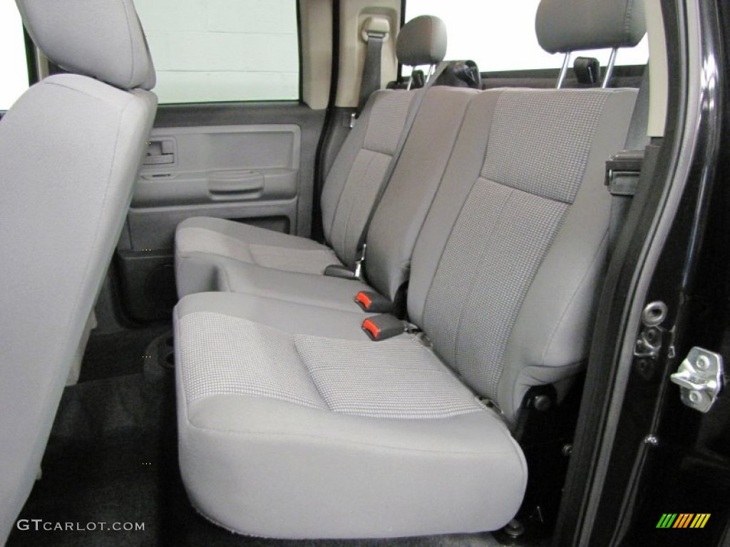 2011 Dodge Dakota Big Horn Crew Cab 4x4 Rear Seat Photo #72233009