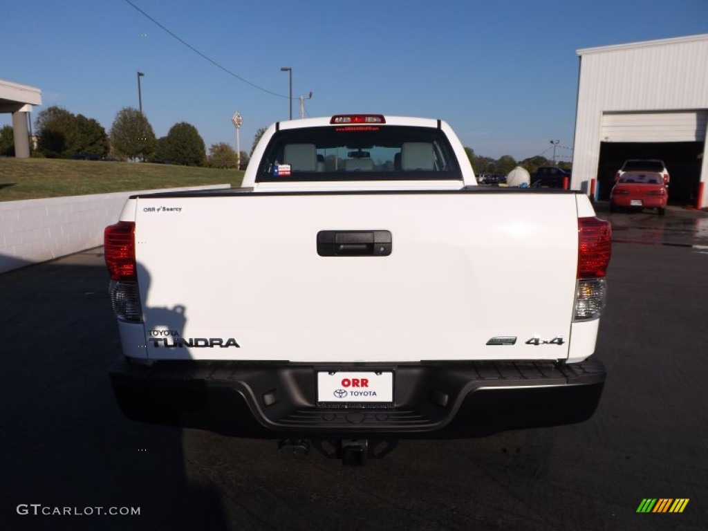 2013 Tundra Double Cab 4x4 - Super White / Graphite photo #6