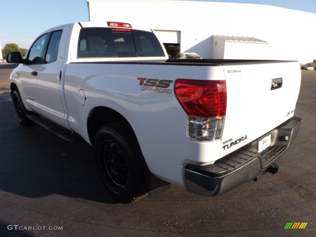 2013 Tundra TSS Double Cab 4x4 - Super White / Graphite photo #5